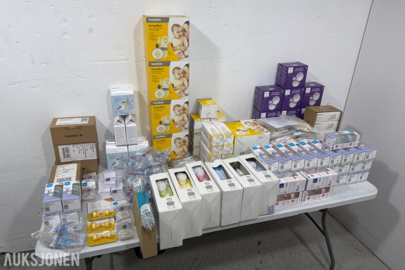 Stort parti med brystpumper, tåteflasker og ammeutstyr fra Medela, MAM, Philips Avent m.fl.