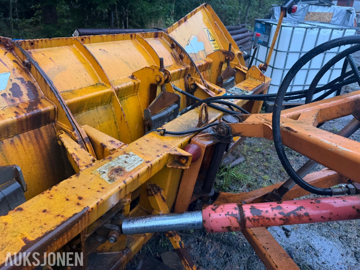 2000 Andre Øveråsen brøyteskjær
