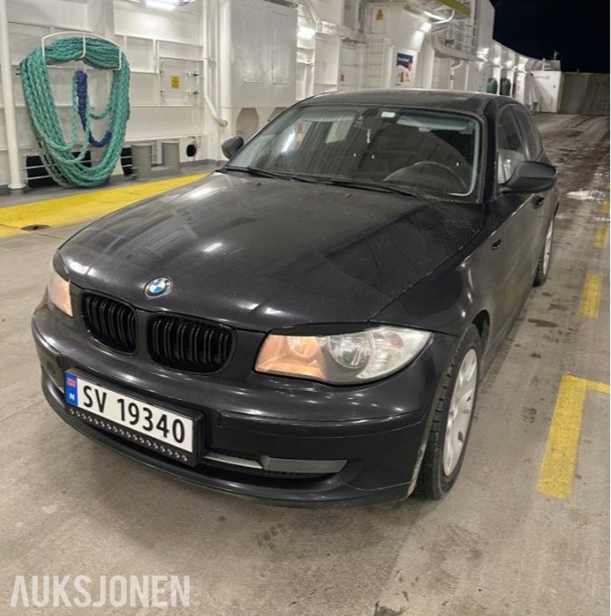 2010 BMW 116D 2.0 116hk soltak s+v dekk