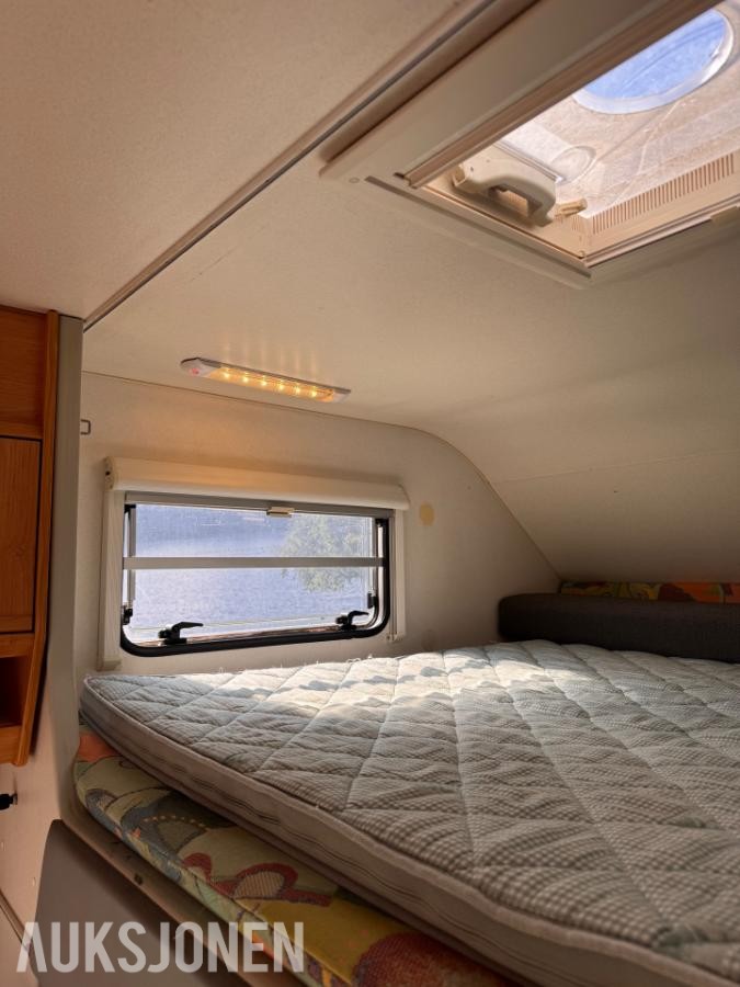Fiat Ducato Knaus bobil - solcellepanel truma eu ok 07.2028