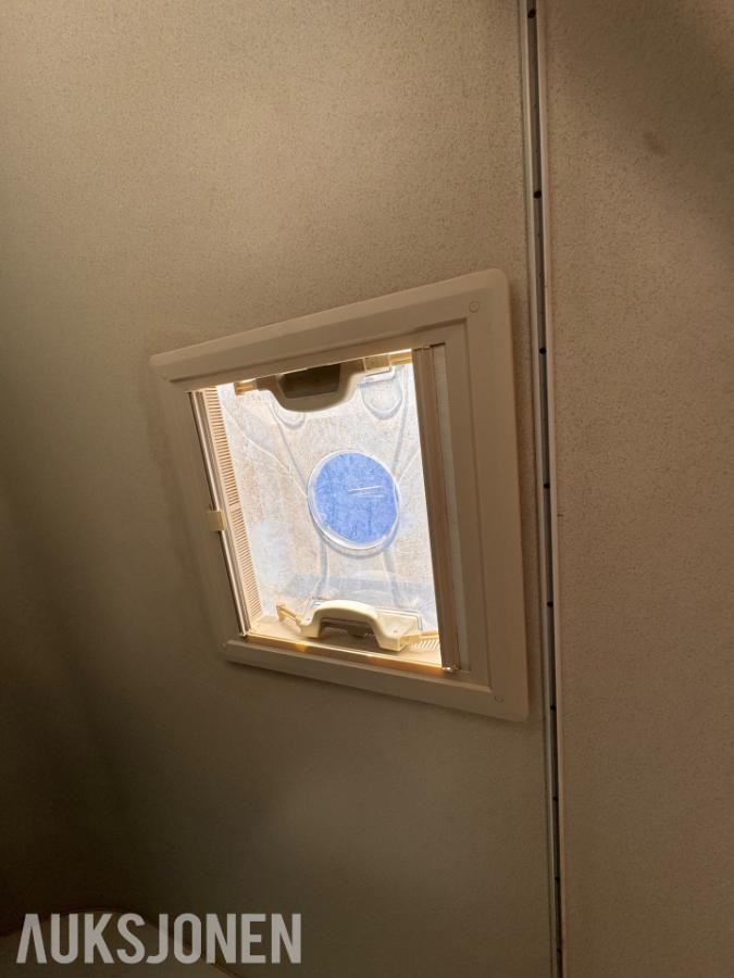Fiat Ducato Knaus bobil - solcellepanel truma eu ok 07.2028