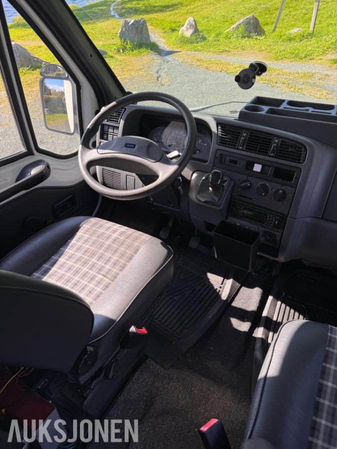 Fiat Ducato Knaus bobil - solcellepanel truma eu ok 07.2028