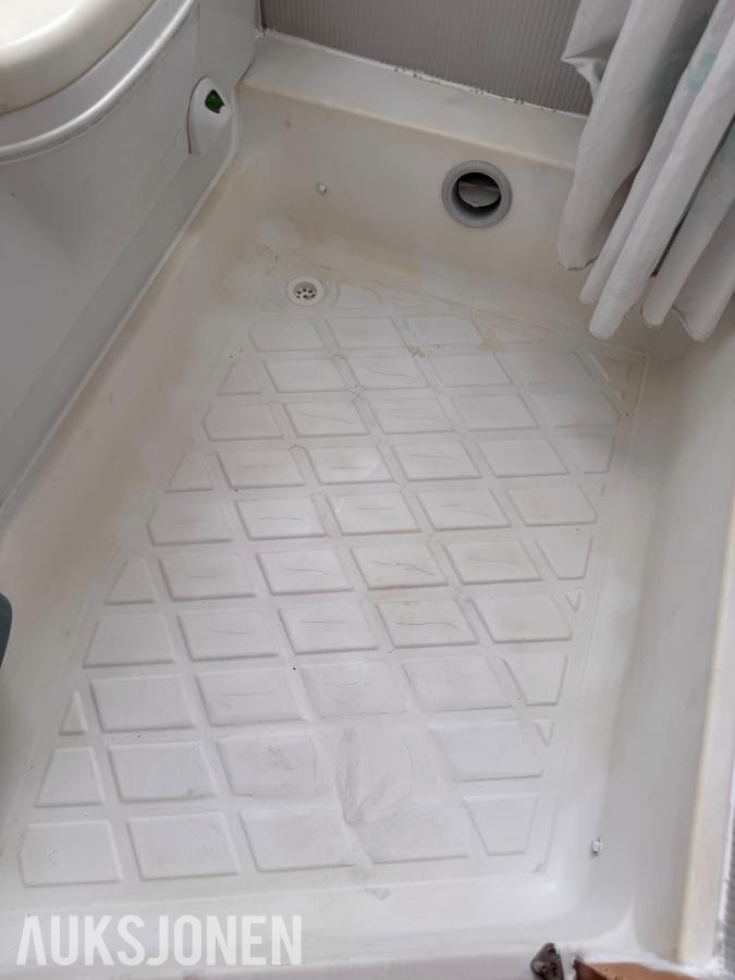 Fiat Ducato Knaus bobil - solcellepanel truma eu ok 07.2028