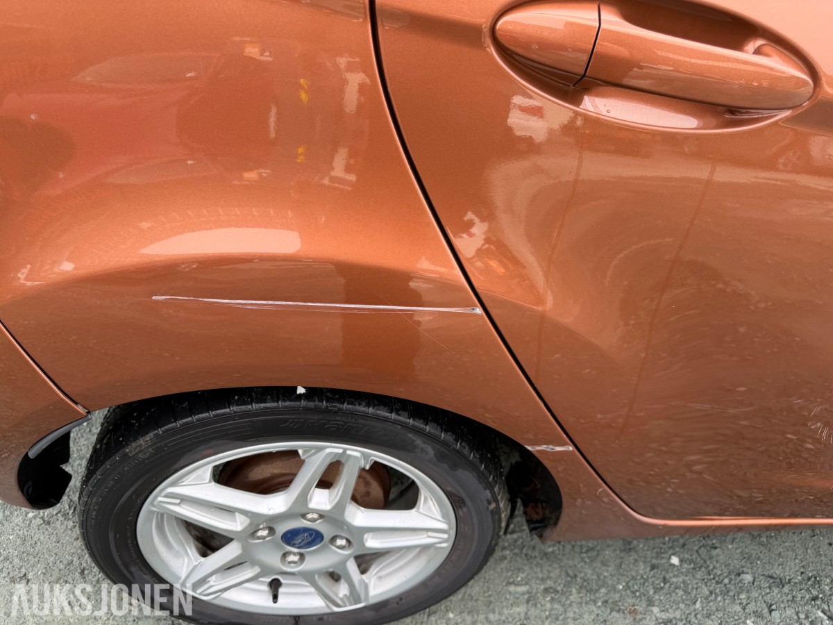 2015 Ford FIESTA 1.0-80