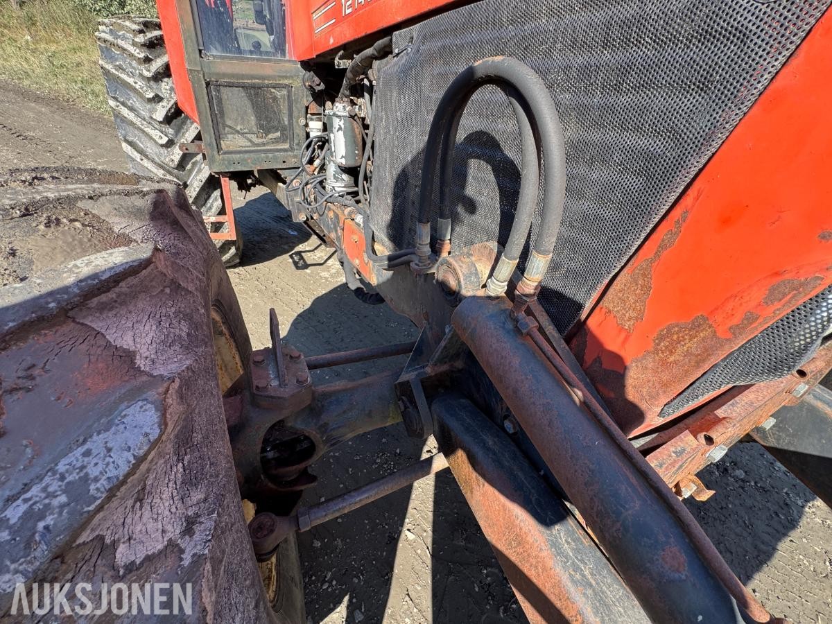1988 Zetor 12145 traktor med skuffe 