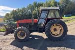 1988 Zetor 12145 traktor med skuffe 