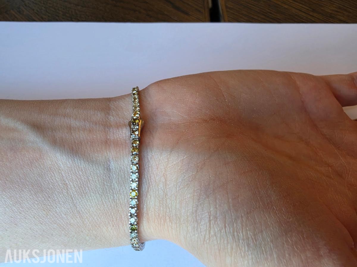 3.28CT DIAMANTARMBÅND I 14K GULL. NATURLIGE DIAMANTER! TAKSTBREV OG SERTIFIKAT!