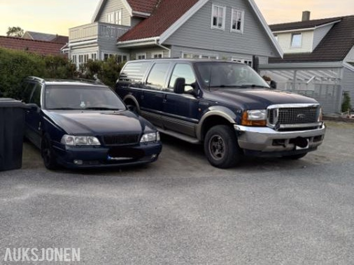 2002 FORD EXCURSION 6.8 BENSIN AWD AUTOMAT, SKINNSETER, HENGERFESTE