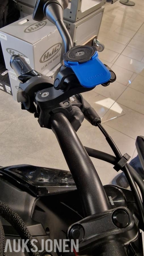 2023 Honda CB 125 R - kun 9550 km