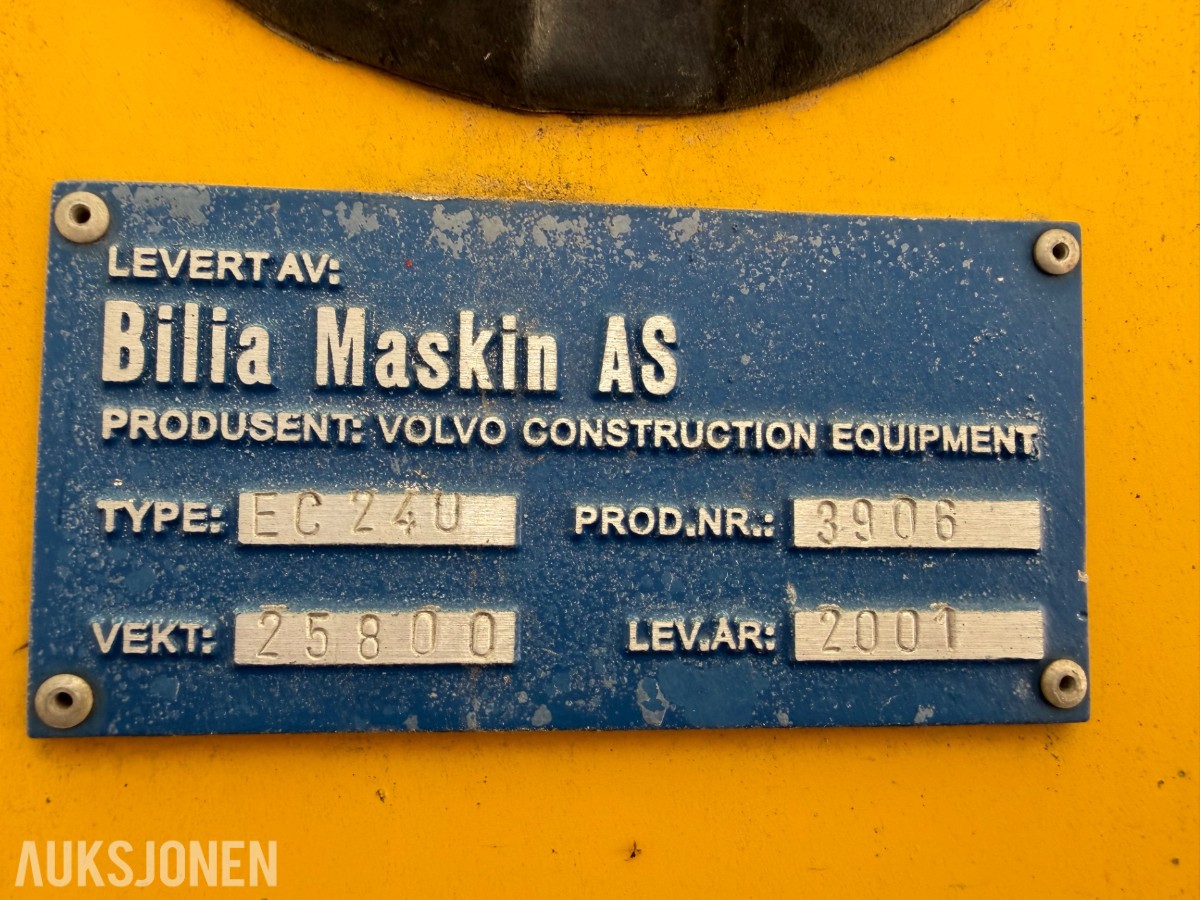 2001 Volvo EC 240LC, Ikke sertifisert, 13348 timer, graveskuffe