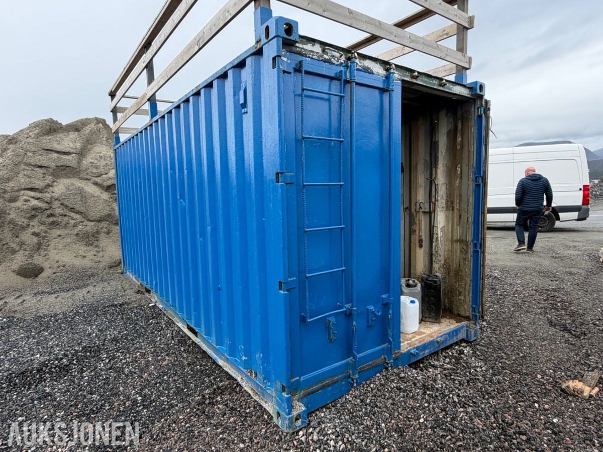 2C Fots Container - Innredet som Verksted/lager