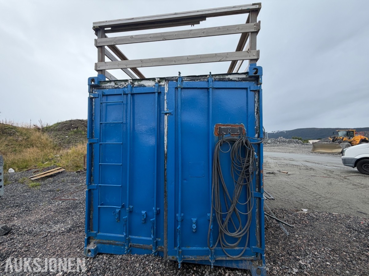 2C Fots Container - Innredet som Verksted/lager