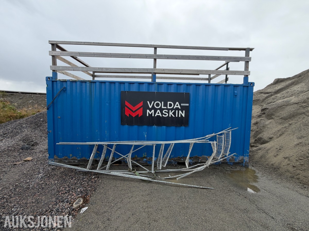 2C Fots Container - Innredet som Verksted/lager