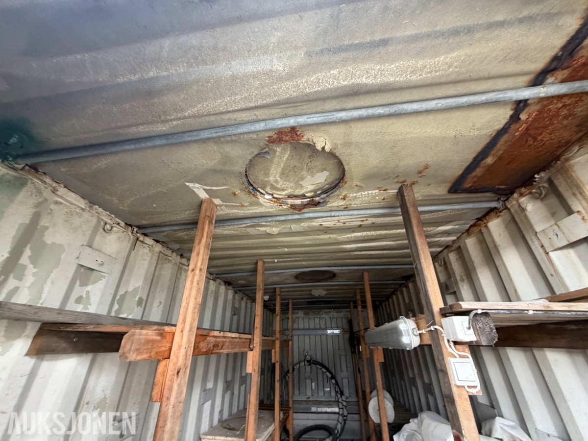 2C Fots Container - Innredet som Verksted/lager