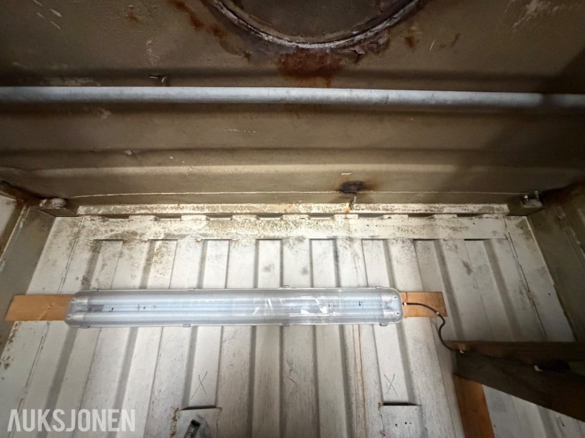 2C Fots Container - Innredet som Verksted/lager