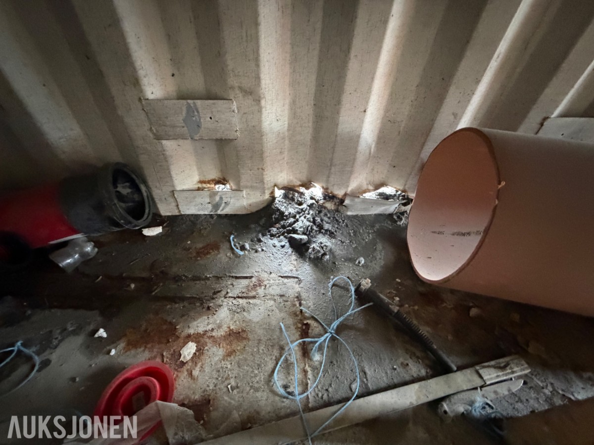 2C Fots Container - Innredet som Verksted/lager