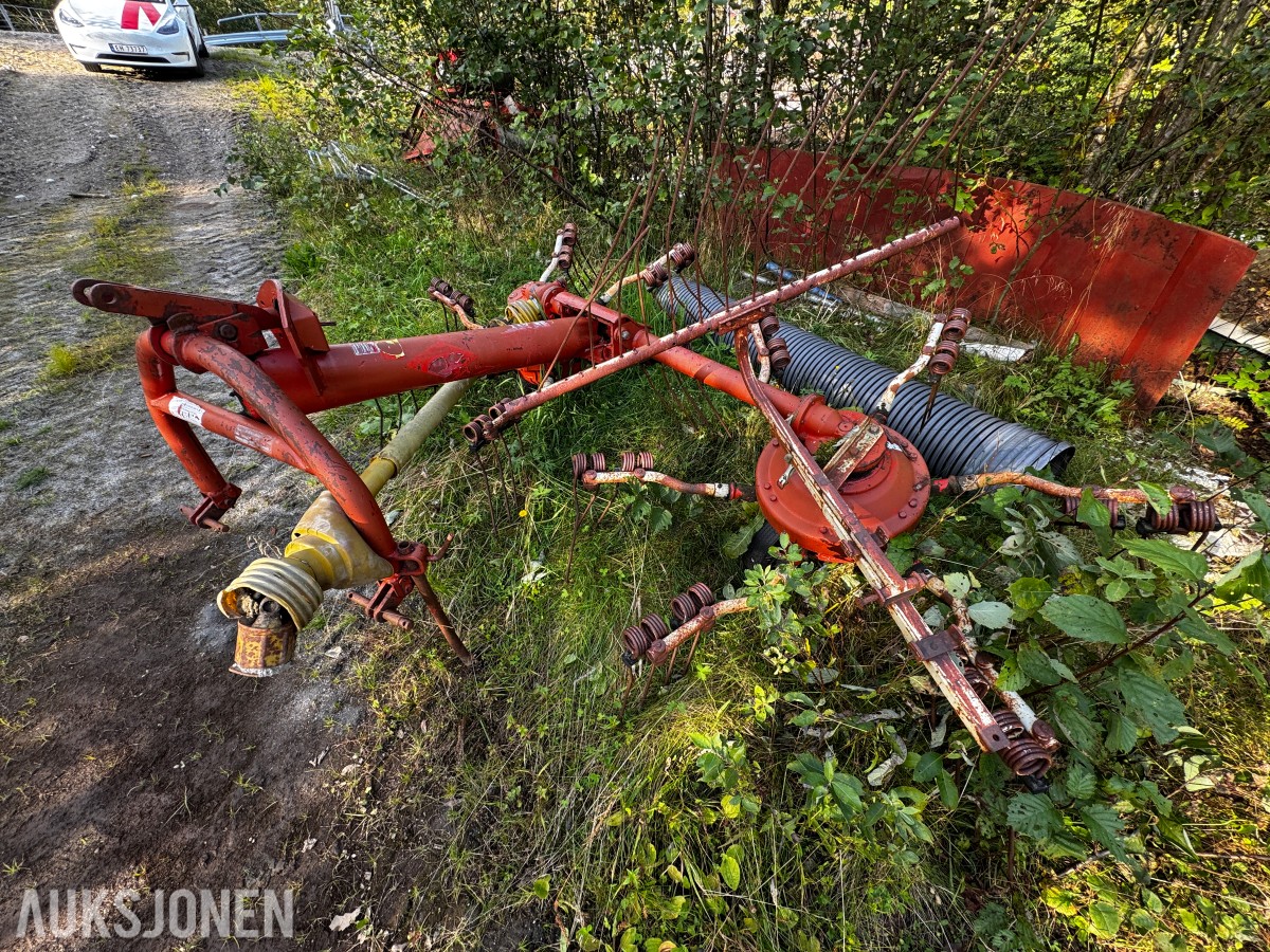 Kuhn GRS 25 kombinert to-rotors kombirive og høyvender