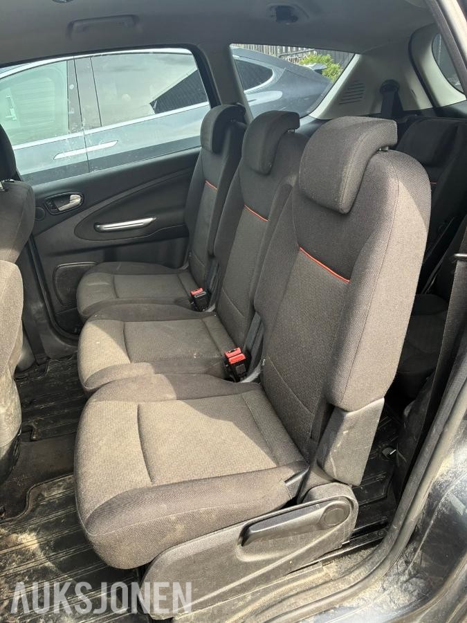 2007 Ford S-Max 1.8 125hk 7 seter hengerfeste s+v dekk