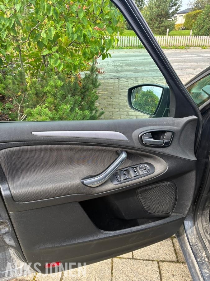 2007 Ford S-Max 1.8 125hk 7 seter hengerfeste s+v dekk