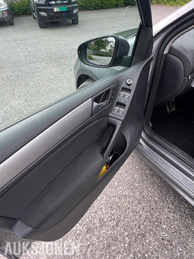 2012 Volkswagen Golf, GOLF 1.6-105 D