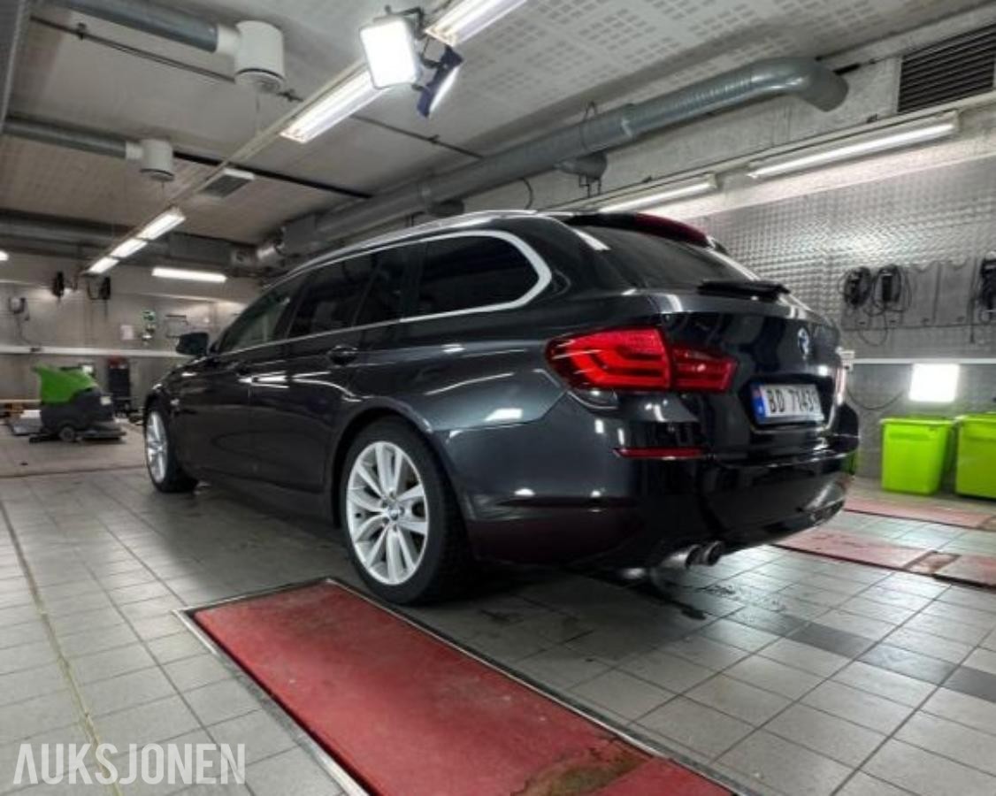 2011 BMW 530D XDRIVE 258HK AUTOMAT, HENGERFESTE, SKINNSETER