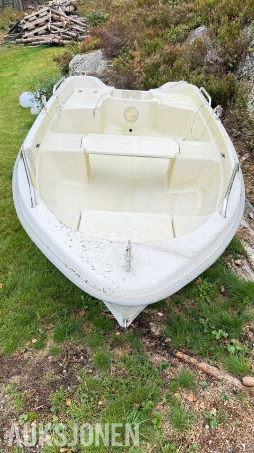 Atlantic 365 båt