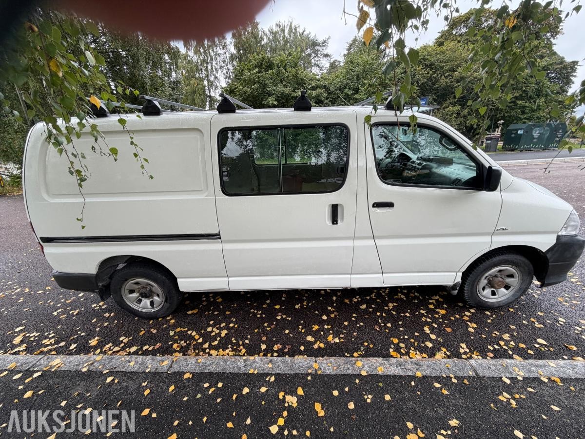 2010 TOYOTA HIACE 2.5 D-4D 4WD HENGERFESTE EU OK TIL 09.2028