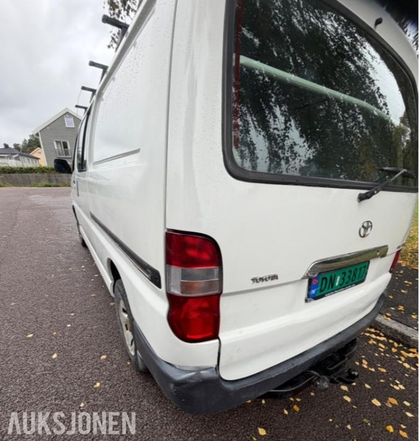 2010 TOYOTA HIACE 2.5 D-4D 4WD HENGERFESTE EU OK TIL 09.2028