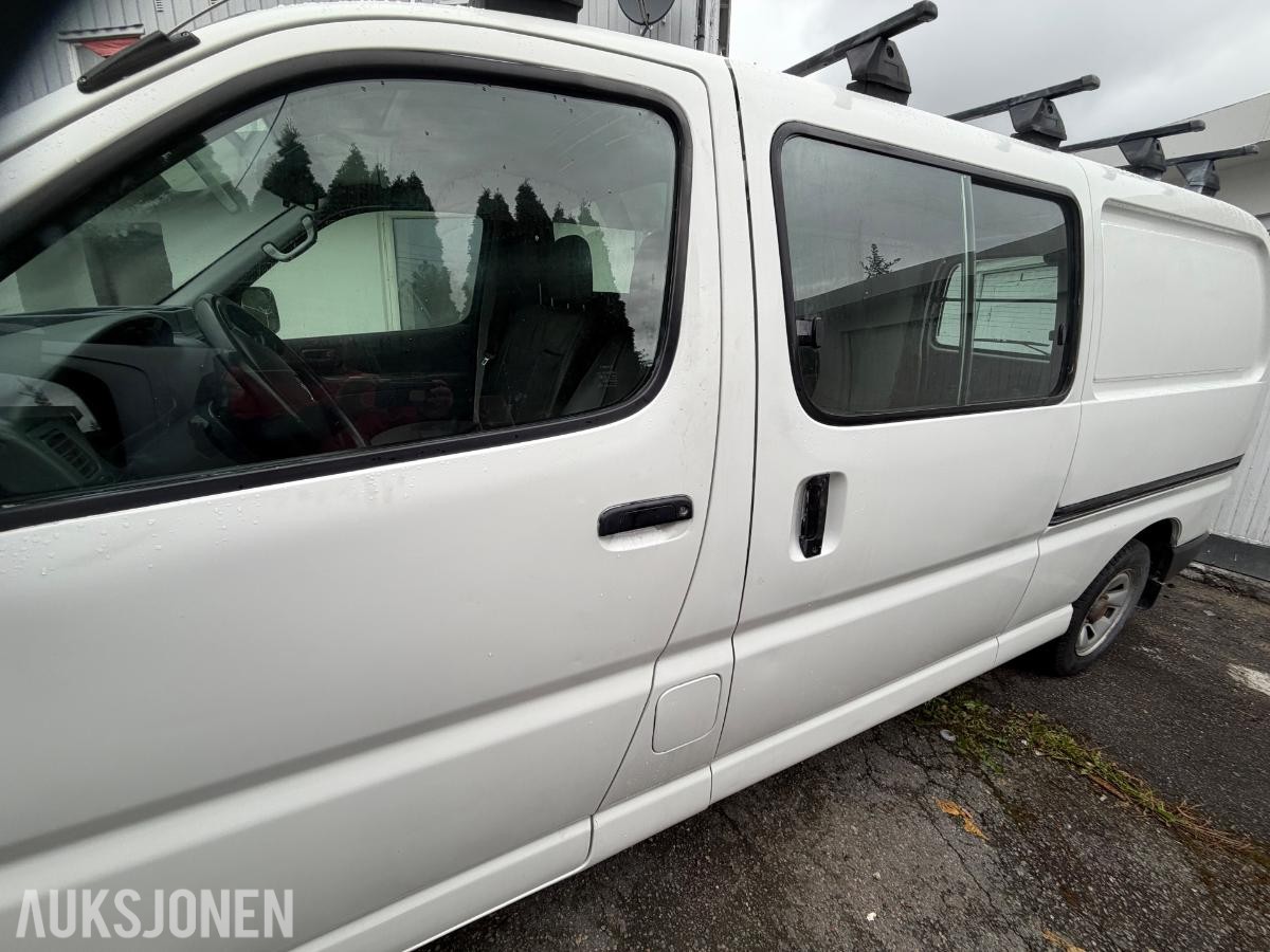 2010 TOYOTA HIACE 2.5 D-4D 4WD HENGERFESTE EU OK TIL 09.2028