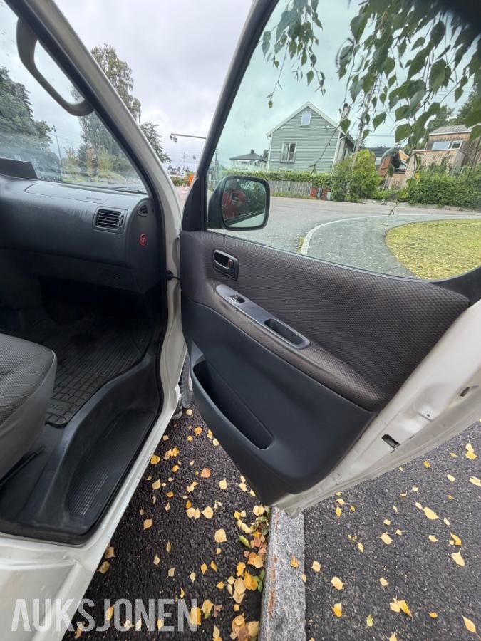 2010 TOYOTA HIACE 2.5 D-4D 4WD HENGERFESTE EU OK TIL 09.2028