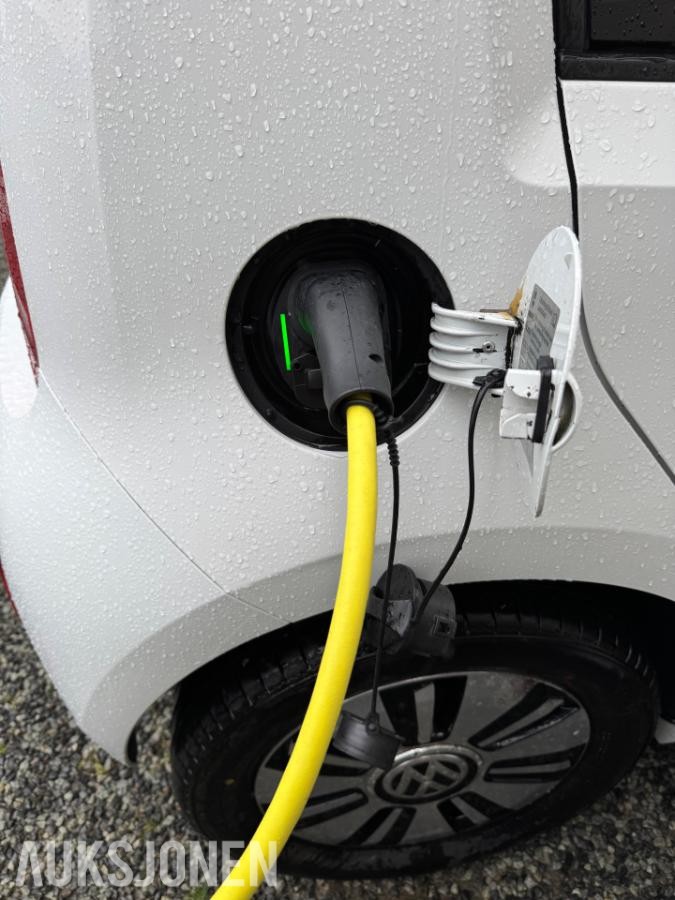 2015 Volkswagen E-up! Cruisekontroll, S+V dekk EU OK TIL 01.2028