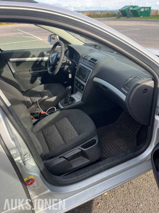 2012 Skoda Octavia 1.6 105hk  