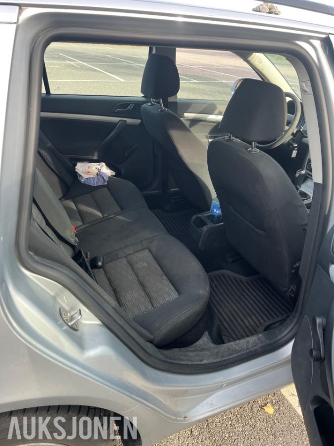 2012 Skoda Octavia 1.6 105hk  