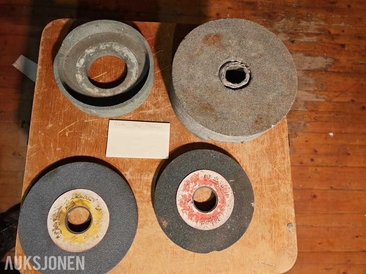 Diverse Slipesteiner - totalt 125 stk