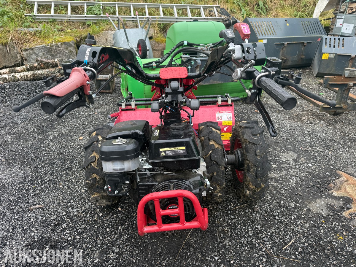 2022 Agro 750 tohjulstraktor med tvillinghjul