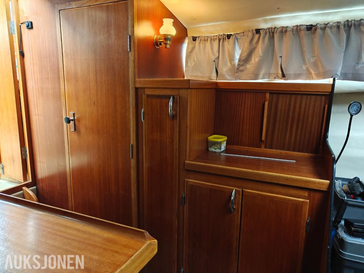 1975 Risør 27 med akter kabin