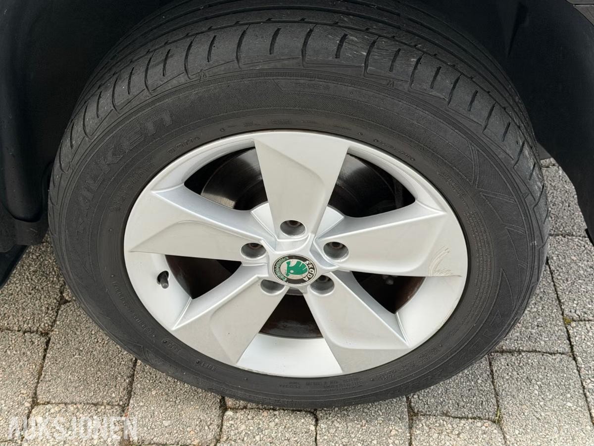 2012 SKODA YETI 1.2 BENSIN AUTOMAT CRUISEKONTROLL HENGERFESTE