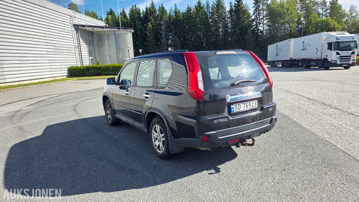 2012 NISSAN X-TRAIL 2.0 DIESEL 150HK 4X4 HENGERFESTE REP.OBJEKT