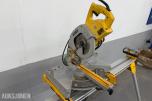 Dewalt 707 kapp og gjæresag m/ stativ og kabeltromel