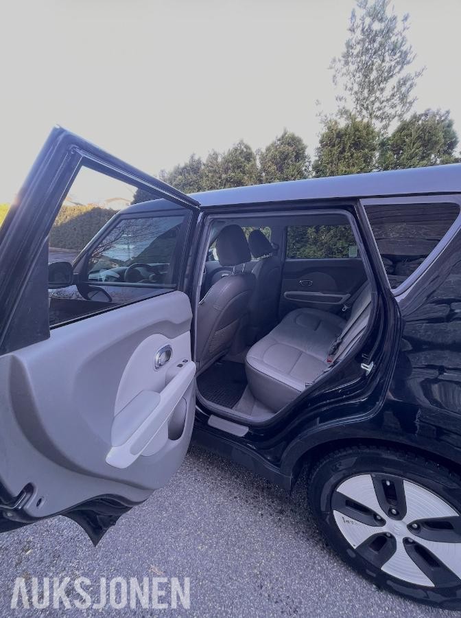 2016 Kia Soul EV Nylig EU-godkjent  Exclusive  skinn  DAB