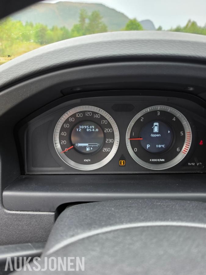 2009 Volvo XC 70 2.4 D5 185 AWD Automat Cruisekontroll Hengerfeste