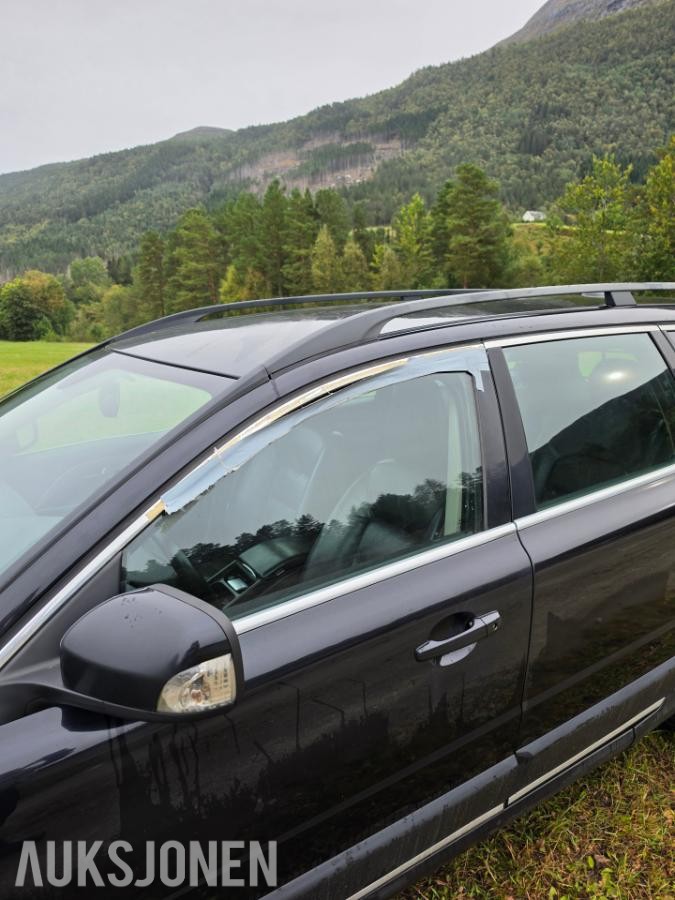 2009 Volvo XC 70 2.4 D5 185 AWD Automat Cruisekontroll Hengerfeste