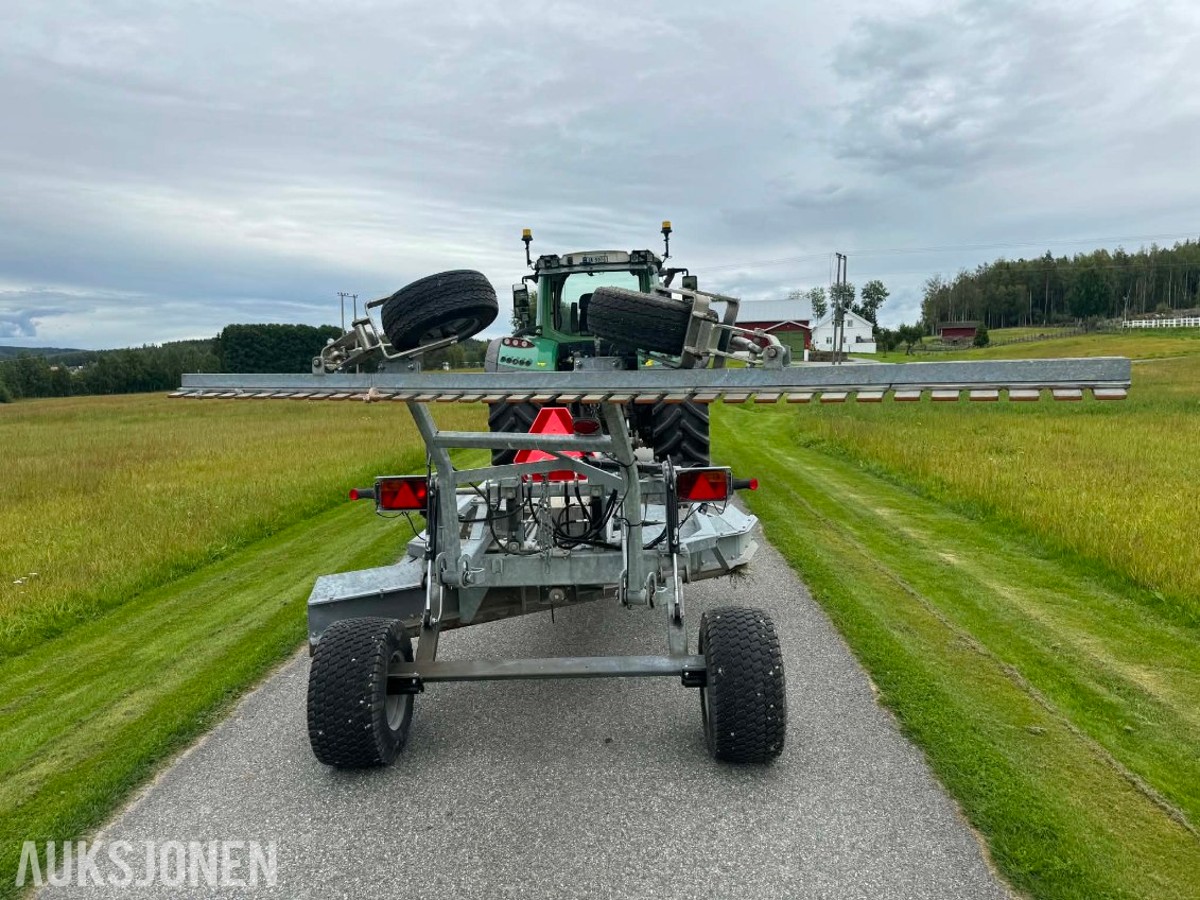 2021 mod. Vilstrup SH-240 veggskrape for montering på traktor