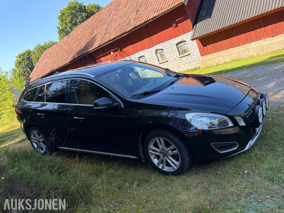 2012 Volvo V60 D2 115hk, Cruisekontroll, Kupevarmer, Skinnseter