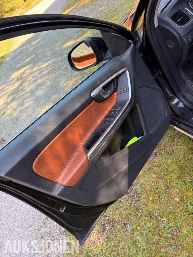 2012 Volvo V60 D2 115hk, Cruisekontroll, Kupevarmer, Skinnseter