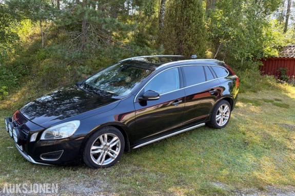 2012 Volvo V60 D2 115hk, Cruisekontroll, Kupevarmer, Skinnseter