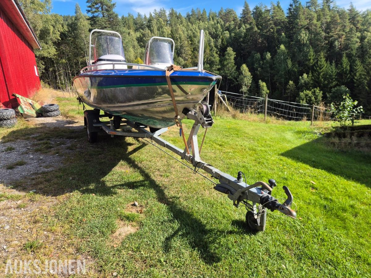 2007 Silver Fox 485 aluminiumsbåt med Svela henger