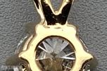 Eksklusivt 1,08 ct  IGI-diamantanheng i 14K gult gull (D/VVS2/Excellent)