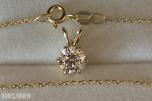 Eksklusivt 1,08 ct  IGI-diamantanheng i 14K gult gull (D/VVS2/Excellent)