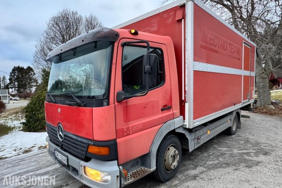 2001 Mercedes-Benz 818/36AT7,5 LASTEBIL LAV KM  EU OK 07.2027 
